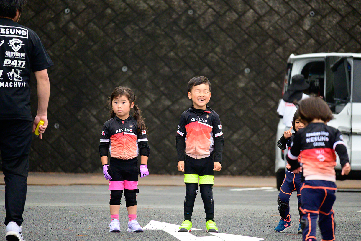 スライダー６